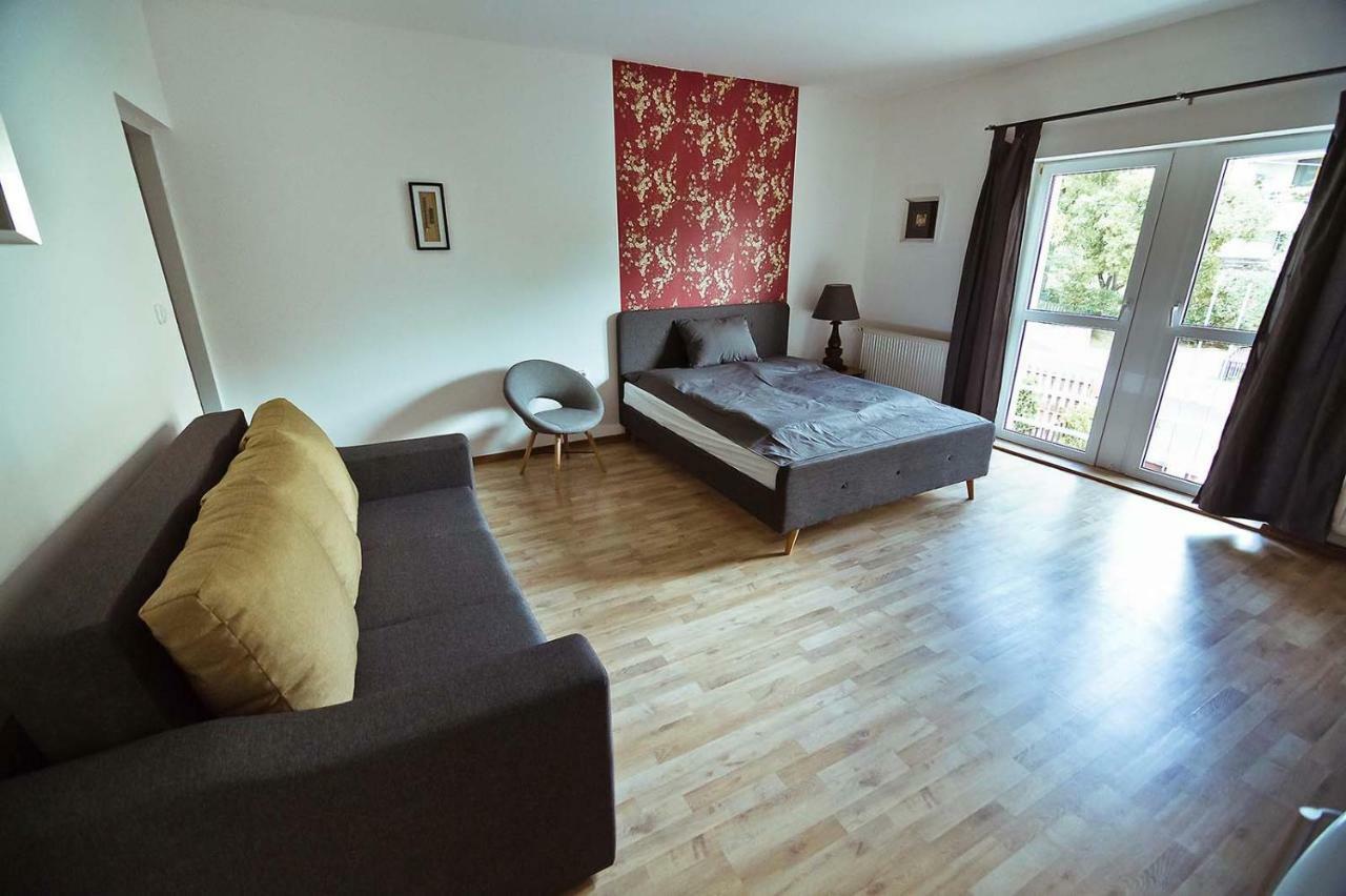 Koi Apartman Balatonalmadi Exterior photo